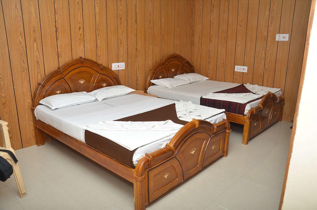 צ'נאי Saravanan Lodge חדר תמונה